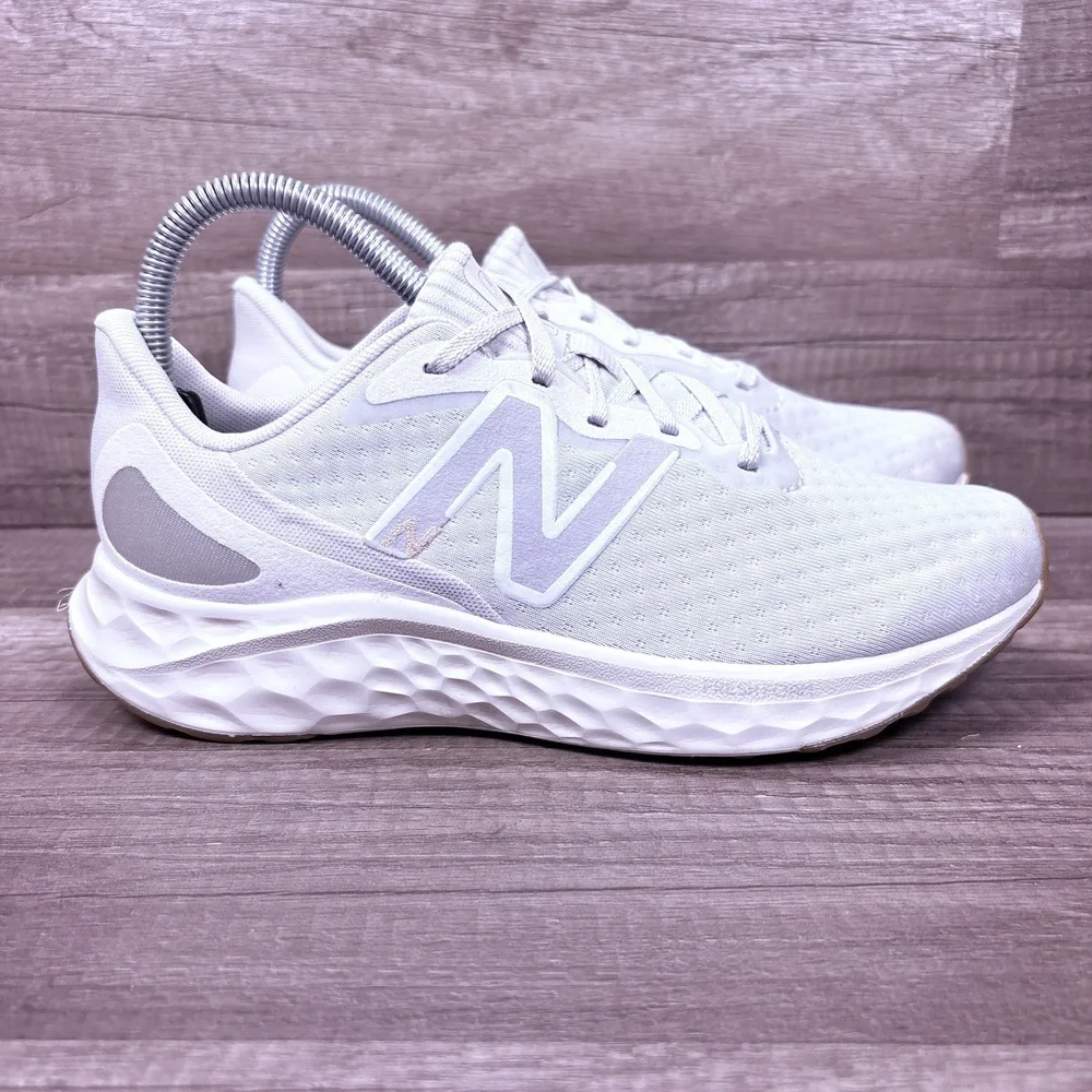 New Balance Fresh Foam Arishi v4 Gray Womens US Size 7.5 WARISEG4 Running Shoes